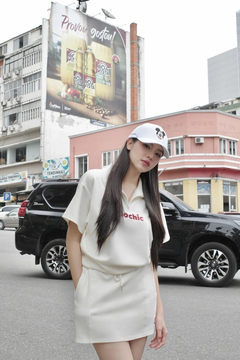 Phong cách chuẩn gen z của hoa hậu thanh thủy tại thái lan - 10