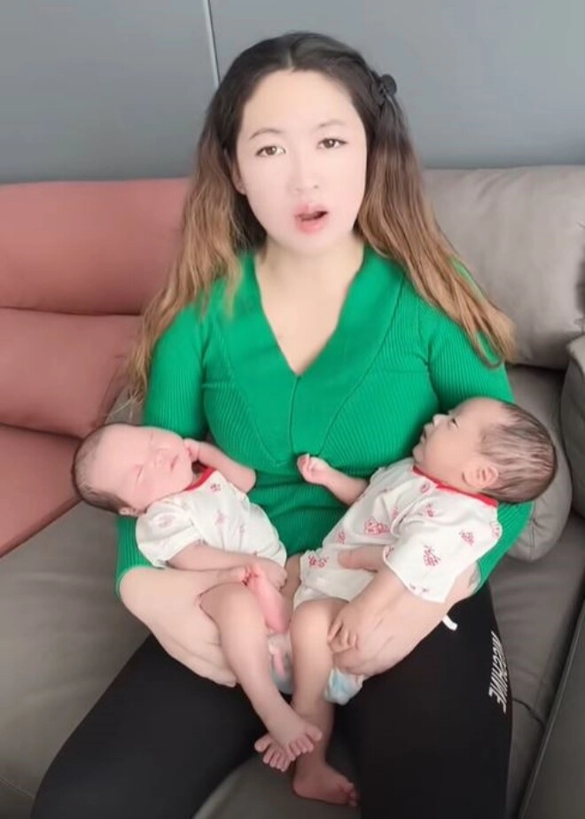 Phú bà lấy trai trẻ kém 11 tuổi sinh đôi ở tuổi 40 được bố mẹ chồng cưng như trứng - 6