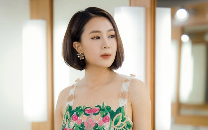 Phụ nữ 35 học hồng diễm 3 kiểu tóc từ dài đến ngắn giúp gương mặt thêm trẻ trung và sang trọng - 11