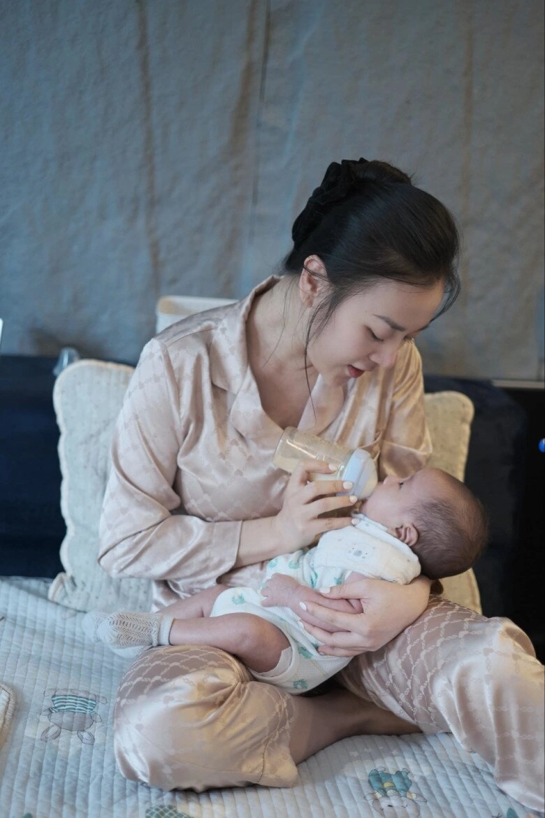 Phương oanh đẻ 4 tháng vẫn bỏ quên thứ quan trọng ở bệnh viện thấm thía cảnh mẹ bỉm sau sinh - 4