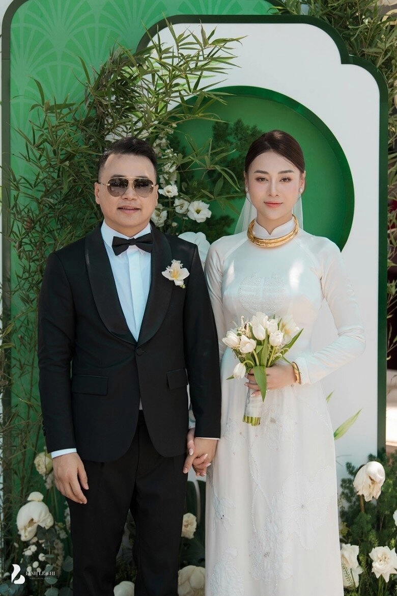 Phương oanh khóc nức nở kể sự cố nguy hiểm khi sinh con công khai tên thật của cặp sinh đôi với shark bình - 9
