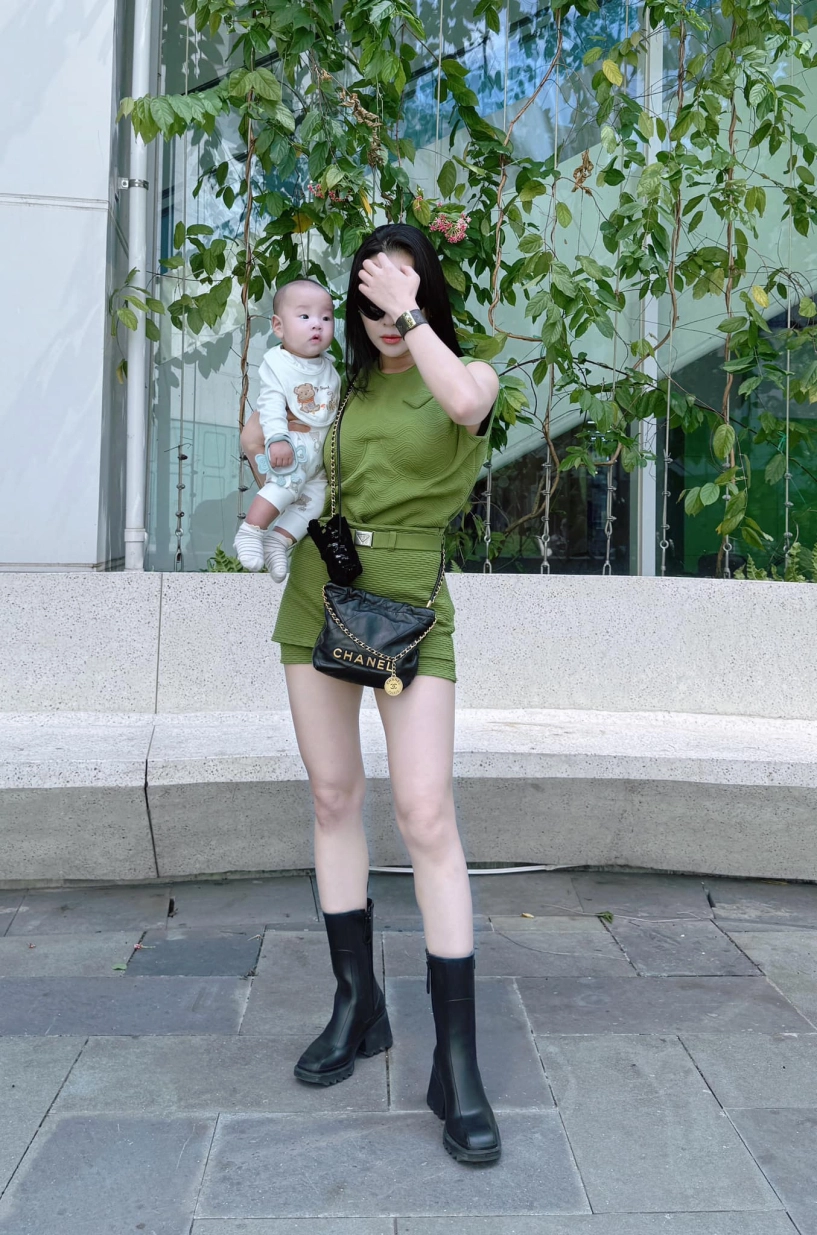 Phương oanh múa hết mình bên bạn nhảy tây lộ eo không mỡ thừa khác hẳn ảnh thời mới sinh nở - 12