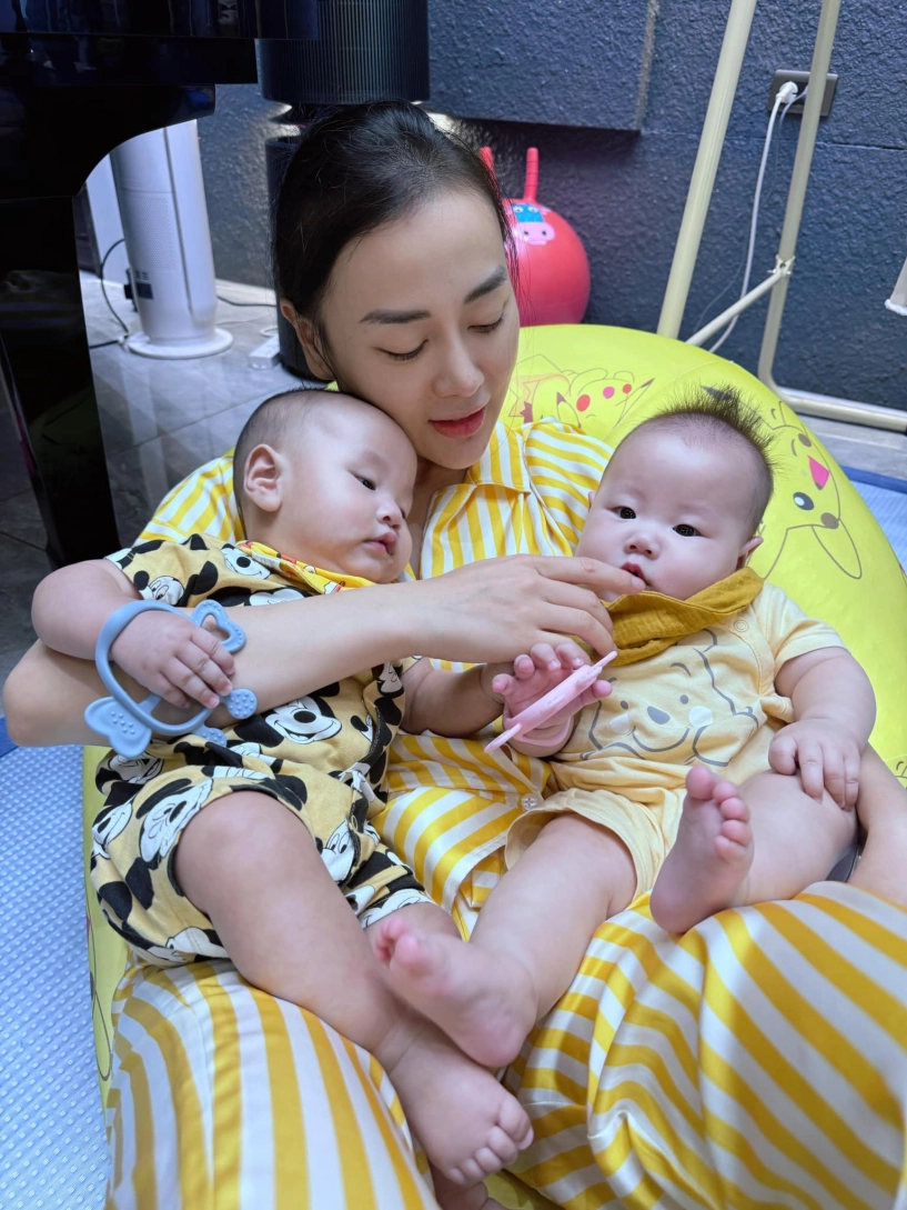 Phương oanh múa hết mình bên bạn nhảy tây lộ eo không mỡ thừa khác hẳn ảnh thời mới sinh nở - 15