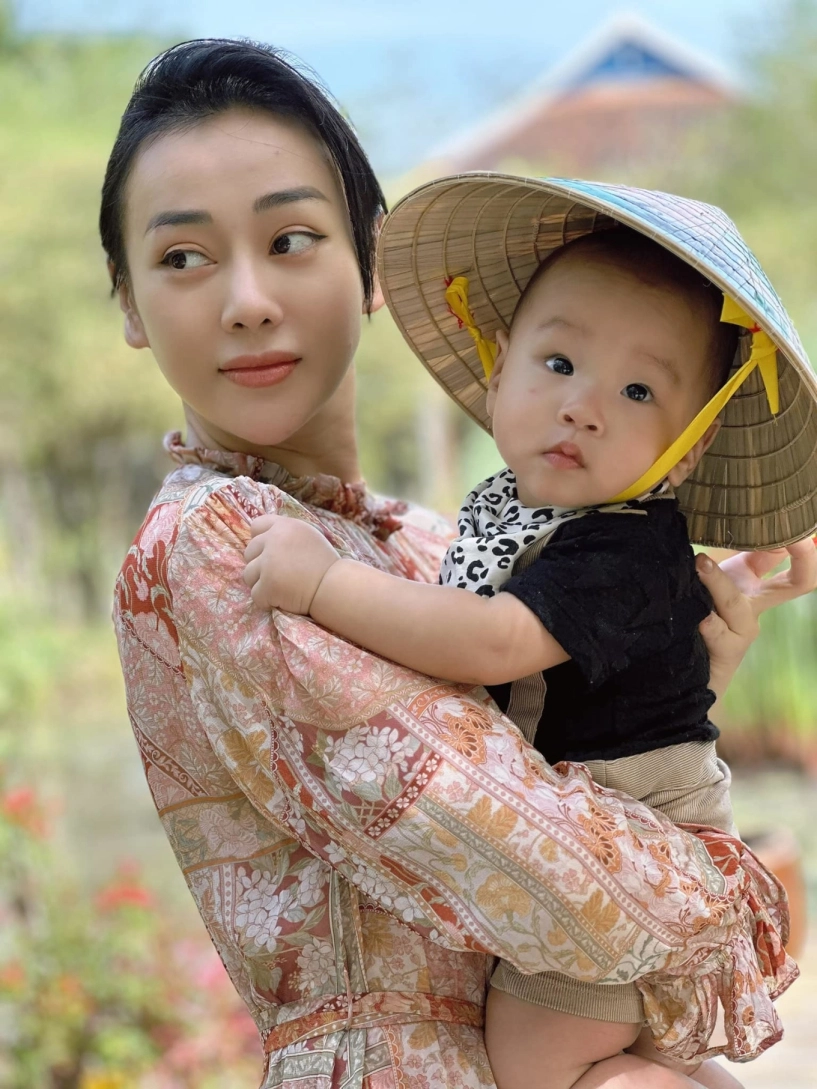 Phương oanh tiết lộ mối quan hệ với con riêng của shark bình - 4