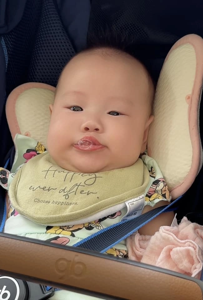 Phương oanh tố con gái shark bình dám nhếch mép cười đểu hơn nửa tuổi đã có cả rổ meme - 6