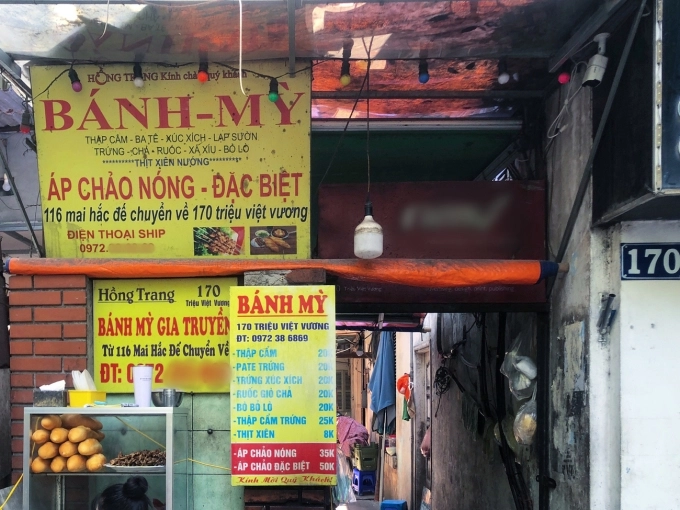 Quán bánh mỳ chảo cổ nhất hà nội dùng loại chảo liên xô từ thời ông bà anh mỗi ngày bán 1000 chiếc bánh mì - 1