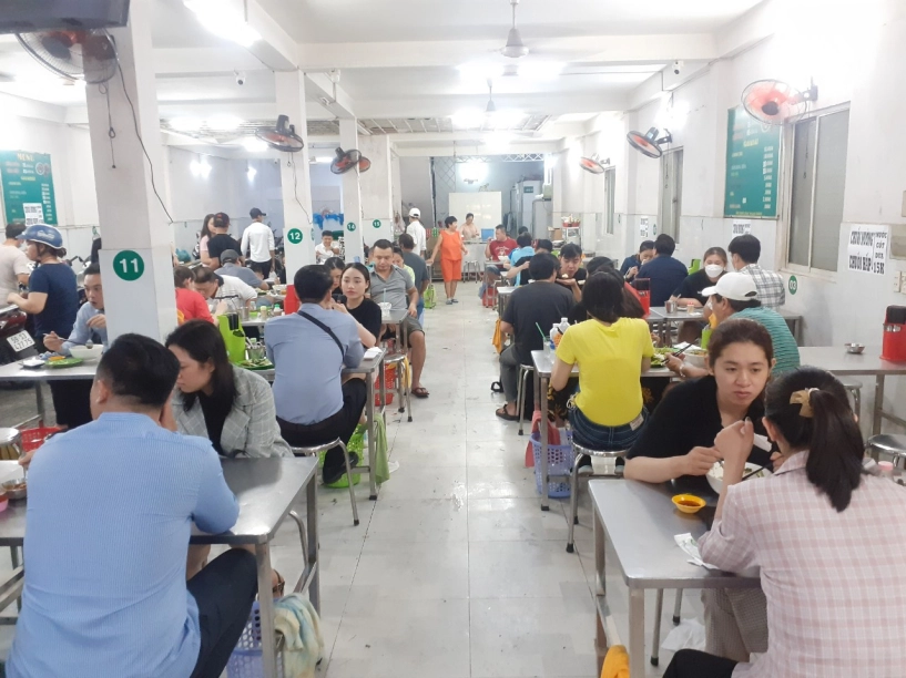 Quán bún mắm đắt nhất sài gòn khách sẵn sàng chi 120000 đồngtô chủ bán 10 năm mua 2 căn nhà mặt tiền - 6