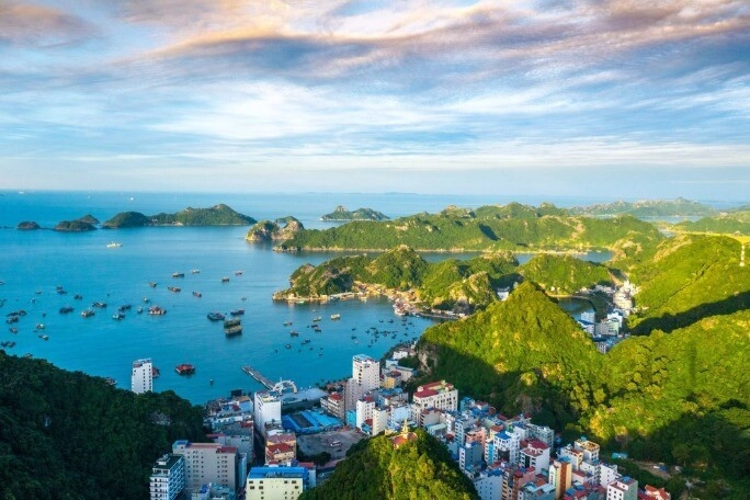 Quần đảo ở việt nam được báo mỹ khen là vườn địa đàng đẹp tới mức tiên nữ xuống tắm hút khách quốc tế ầm ầm - 1