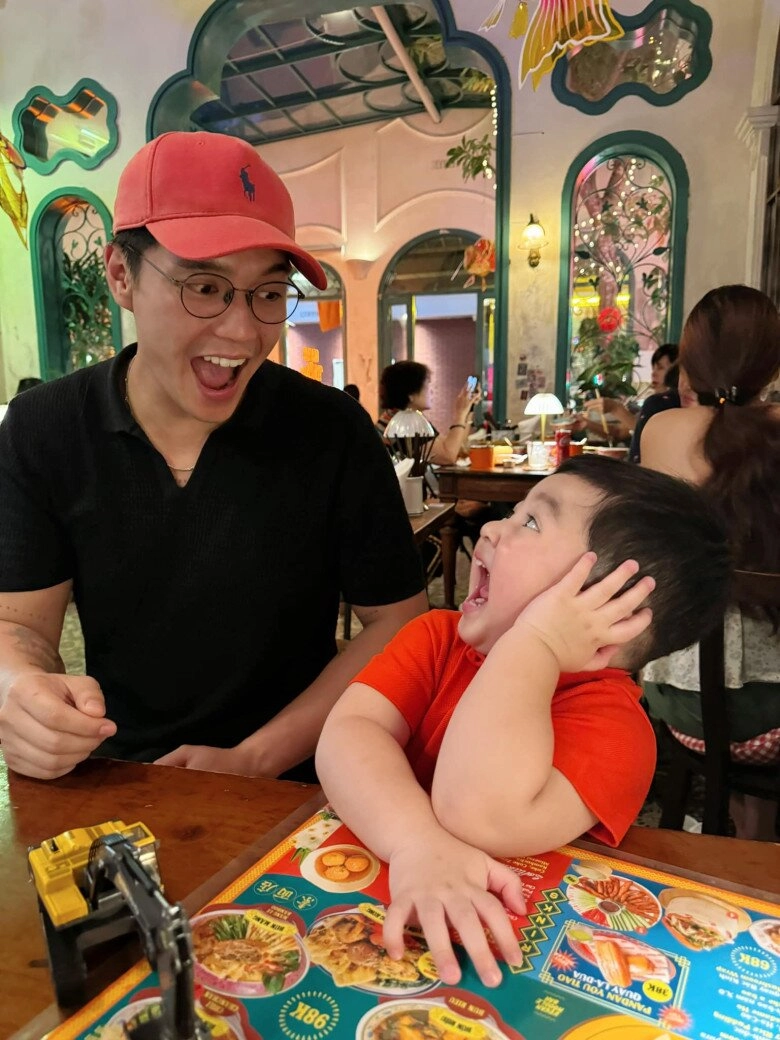 Quý tử nhà chi bảo có dàn sao đình đám chăm bẵm từ nhỏ được xúi sớm vào showbiz vì diễn quá giỏi - 2
