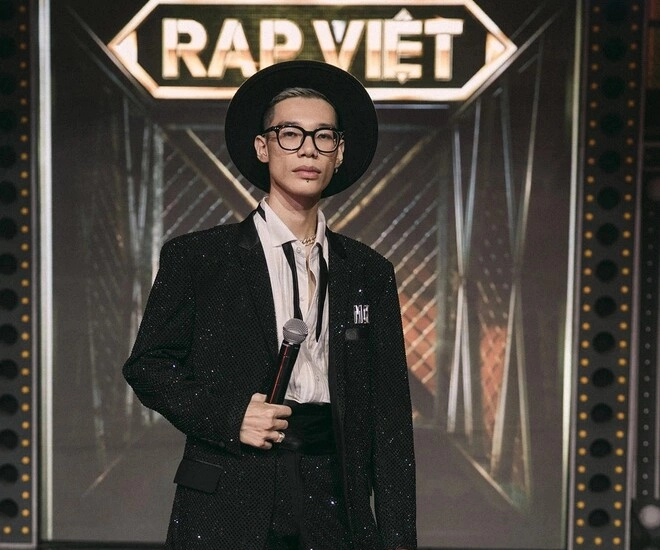 Rapper mck là ai mà khiến mạng xã hội xôn xao tình cũ tlinh từng nhận gạch đá vì tỏ thái độ với trường giang - 1