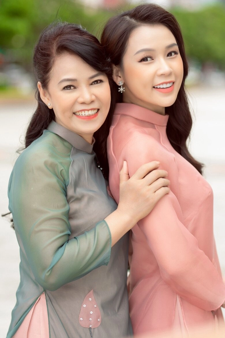 Sam được ông xã người hàn quốc cưa cẩm khi chưa quên được người cũ thuê cả phiên dịch lúc đi hẹn hò - 5