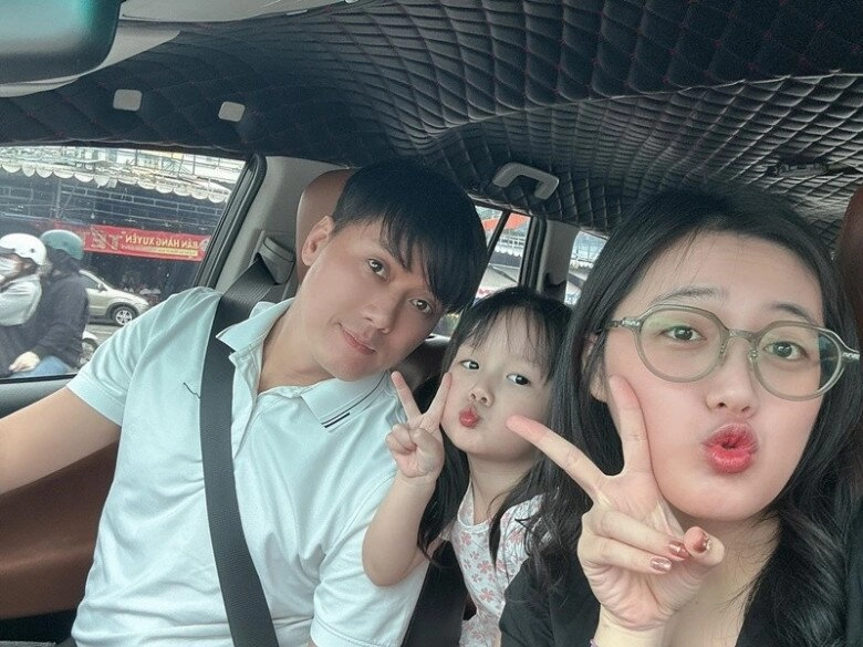 Sao nam làm vợ đáng tuổi cháu dính bầu khi học năm cuối cấp 3 dùng clip hôn bạn diễnđể thử phản ứng của bà xã - 7