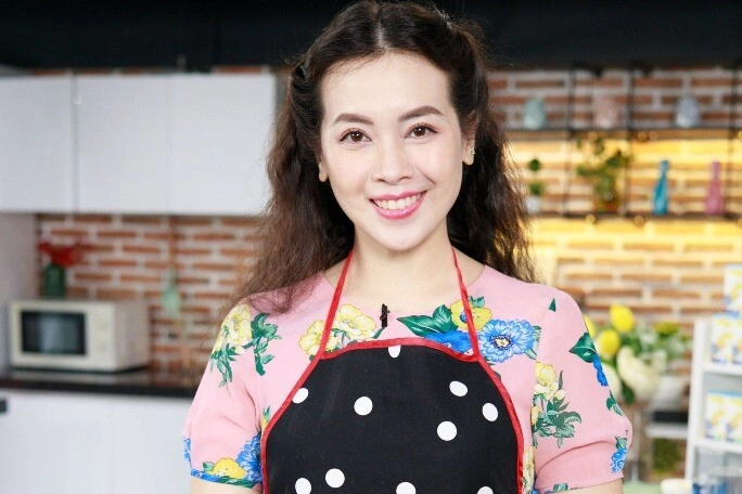 Sao nữ bị thanh thảo giật micro điêu đứng vì tin đồn nằm trong đường dây trước khi lấy chồng hà lan giờ ra sao - 3