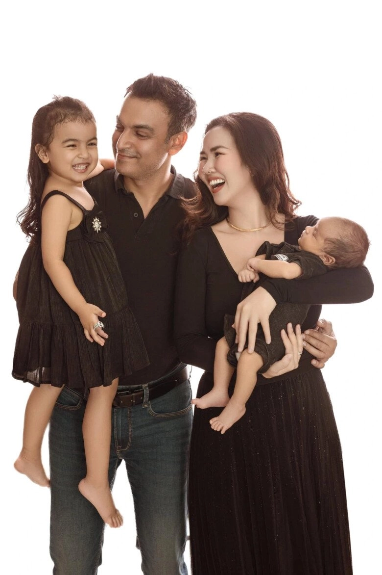 Sao việt 24h chồng ấn độ của võ hạ trâm ngạc nhiên vì quân đội việt nam nữ ca sĩ nâng cằm hãnh diện - 2