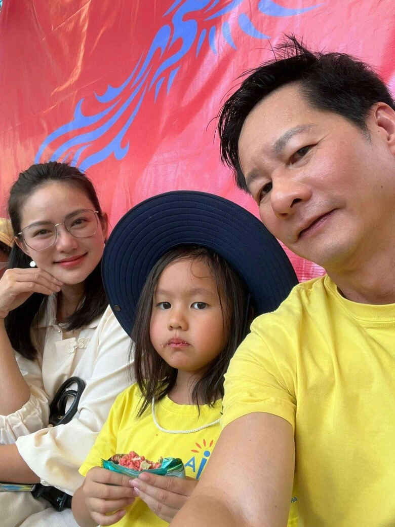 Sao việt 24h con gái quyền linh đọ sắc cùng ái nữ màn ảnh của bố có câu nói cực khéo khiến dân mạng khen ngợi - 9