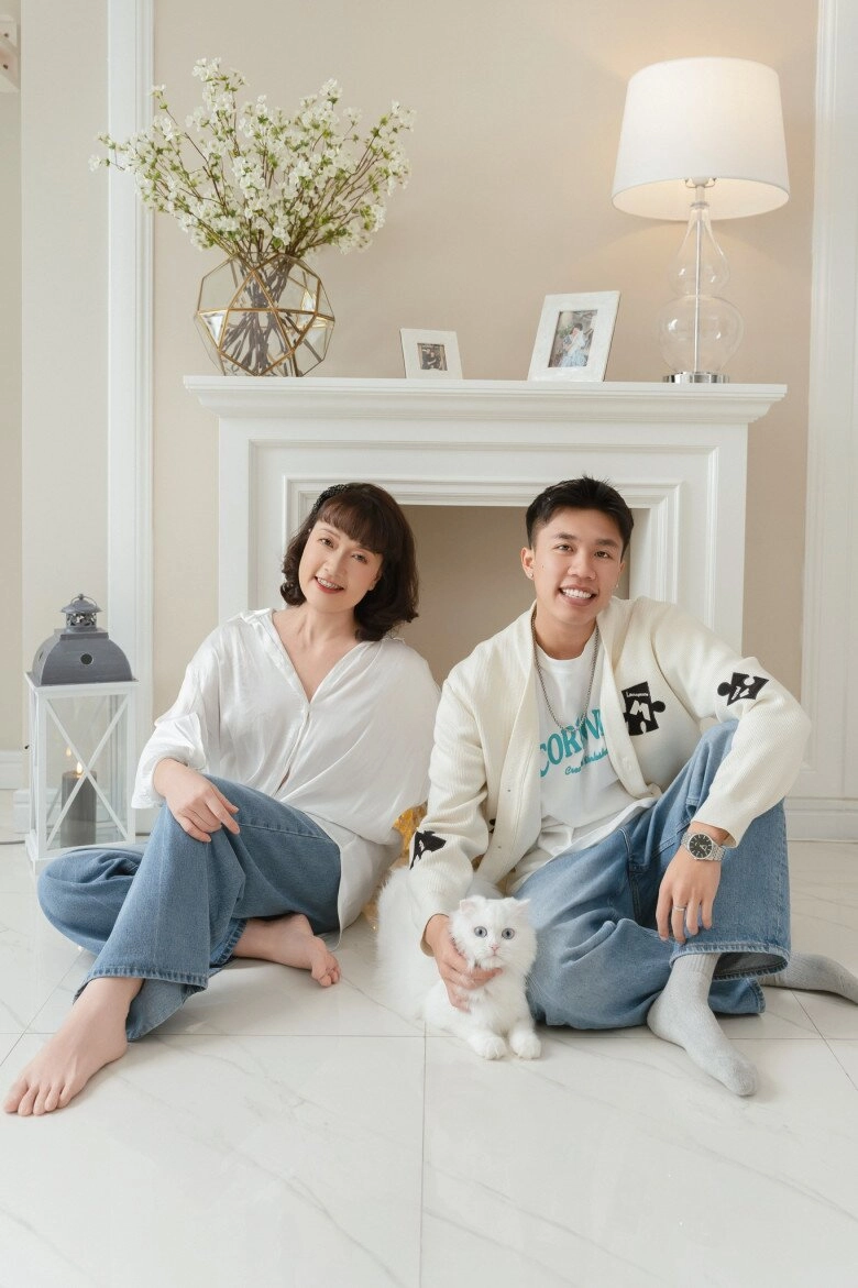 Sao việt 24h con trai 2 quốc tịch của quỳnh thư đẹp ngang lai tây 2 tuần tuổi đã cứng cáp như trẻ 2 tháng - 14