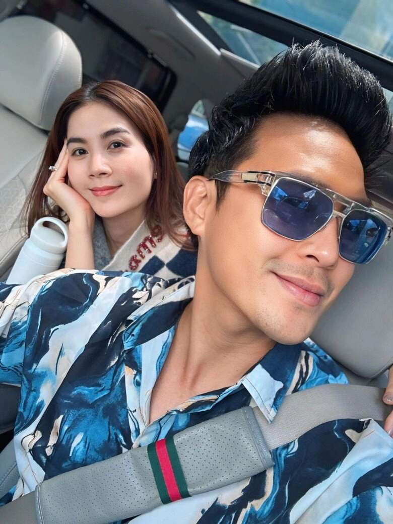 Sao việt 24h con trai nhà báo lại văn sâm gọi bố là anh yêu tùng dương nhận xét giống nhau y hệt - 14