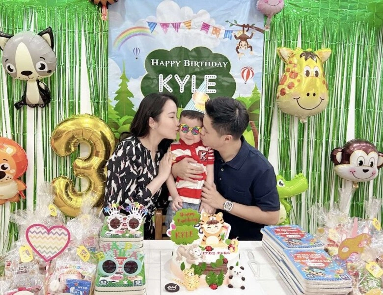 Sao việt 24h dâu hào môn primmy trương hiếm hoi khoe cận mặt quý tử nhìn là biết con trai thiếu gia phan thành - 1