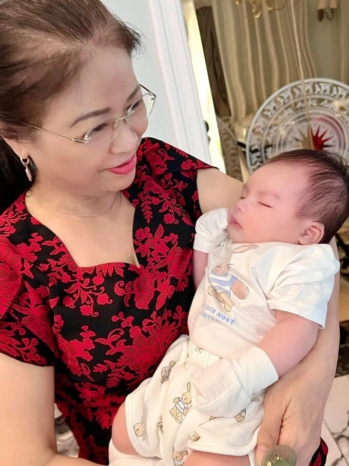 Sao việt 24h diện mạo diva hồng nhung sau 3 tháng rưỡi điều trị bệnh ung thư gửi gắm điều quan trọng đến khán giả - 9