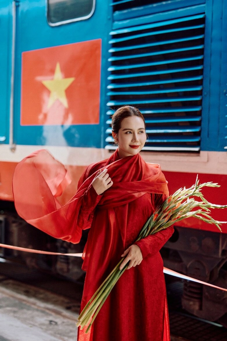 Sao việt 24h em trai hòa minzy lên tiếng giải thích lý do đăng clip kể khổ khi có chị gái nổi tiếng - 10