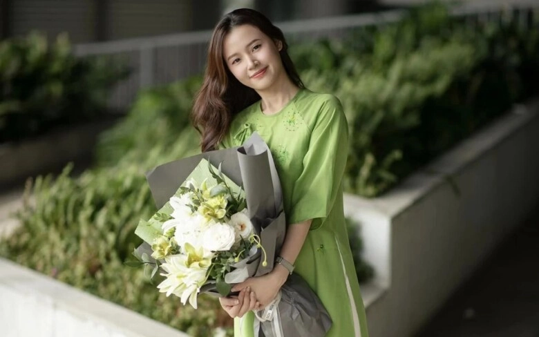Sao việt 24h giữa lúc vướng nghi vấn mang bầu với chồng thiếu gia midu mặc đồ giấu dáng không để lộ sắc vóc - 3