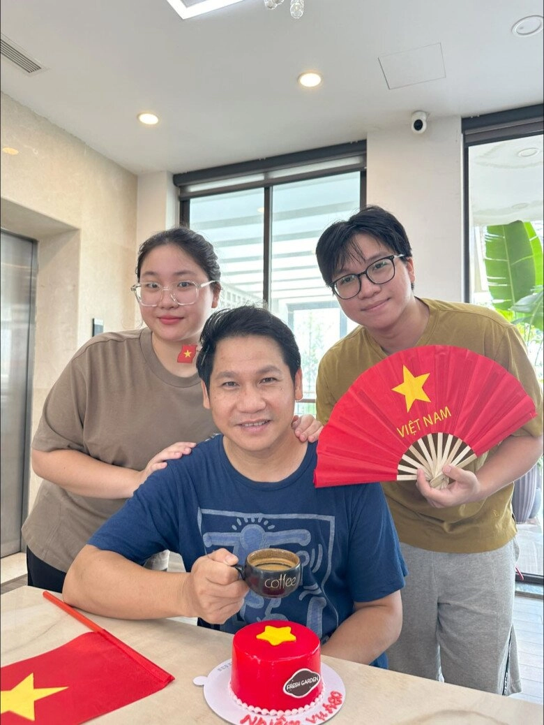 Sao việt 24h hồ ngọc hà khoe leon làm điều ý nghĩa khi nói về việt nam tiếc nuối vì không được tham dự lễ quốc khánh - 12