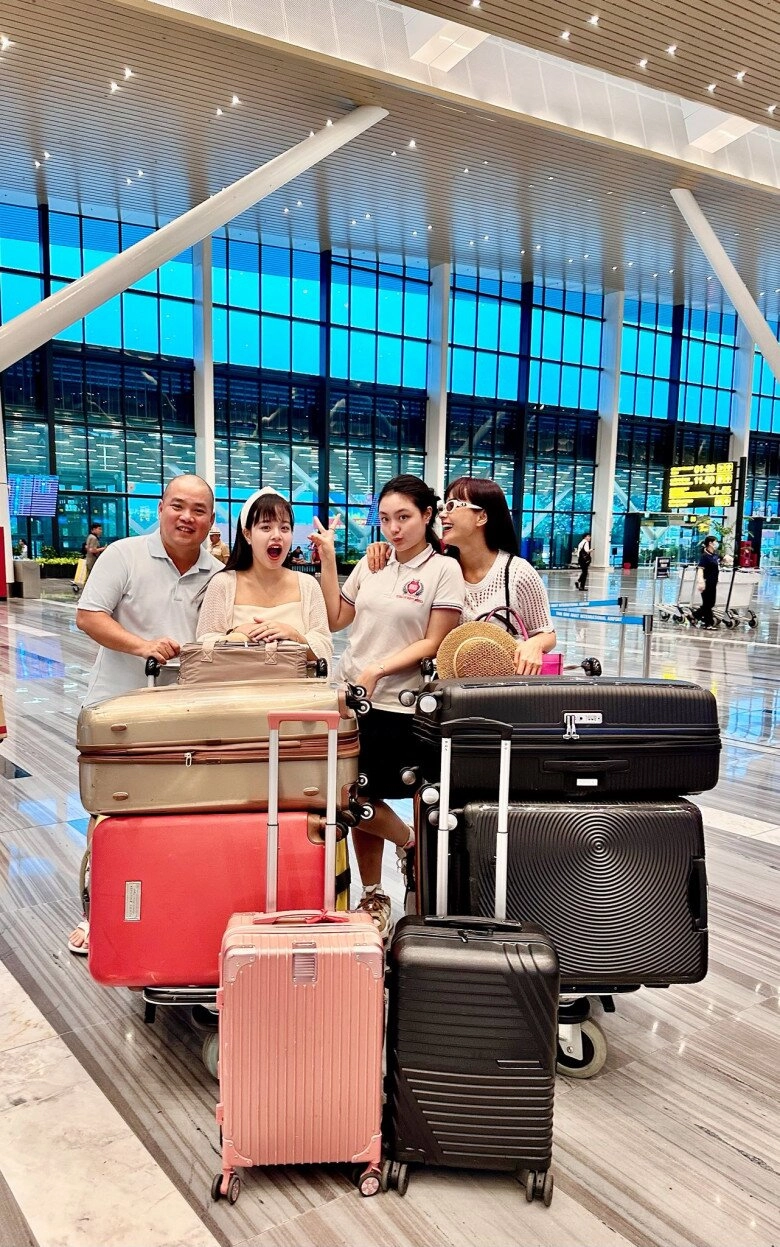 Sao việt 24h hồ quỳnh hương hiếm hoi xuất hiện cùng ông xã doanh nhân được khen trẻ hơn so với tuổi thật - 7