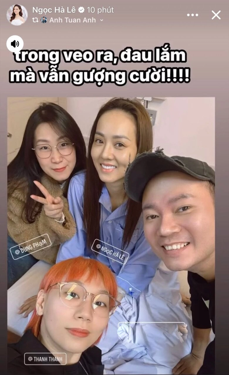 Sao việt 24h hoa hậu khánh vân đeo vàng đỏ người được mẹ ruột tặng trang sức trăm triệu khi cưới chồng hơn 17 tuổi - 13
