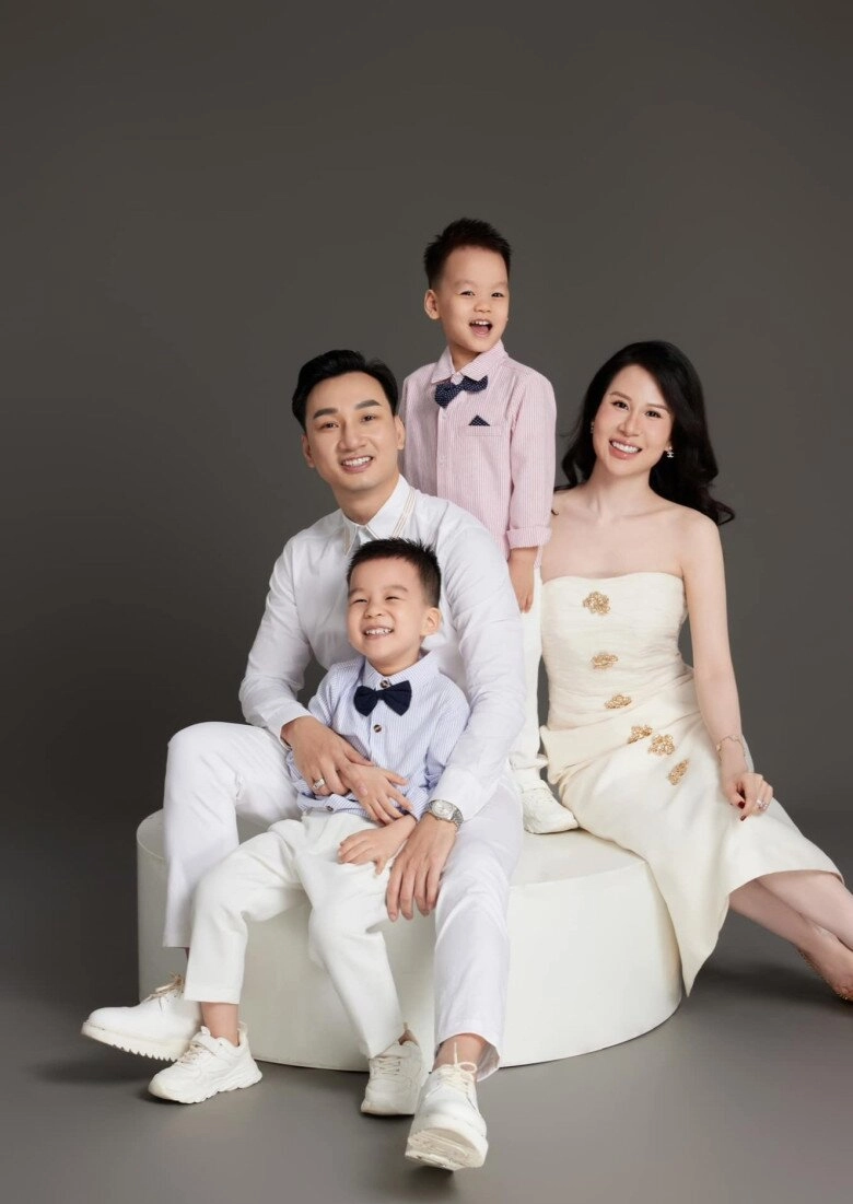 Sao việt 24h lọ lem nhà quyền linh hé lộ cuộc sống sinh ra từ vạch đích khoe độ giàu có khi mua quà tặng mẹ - 14