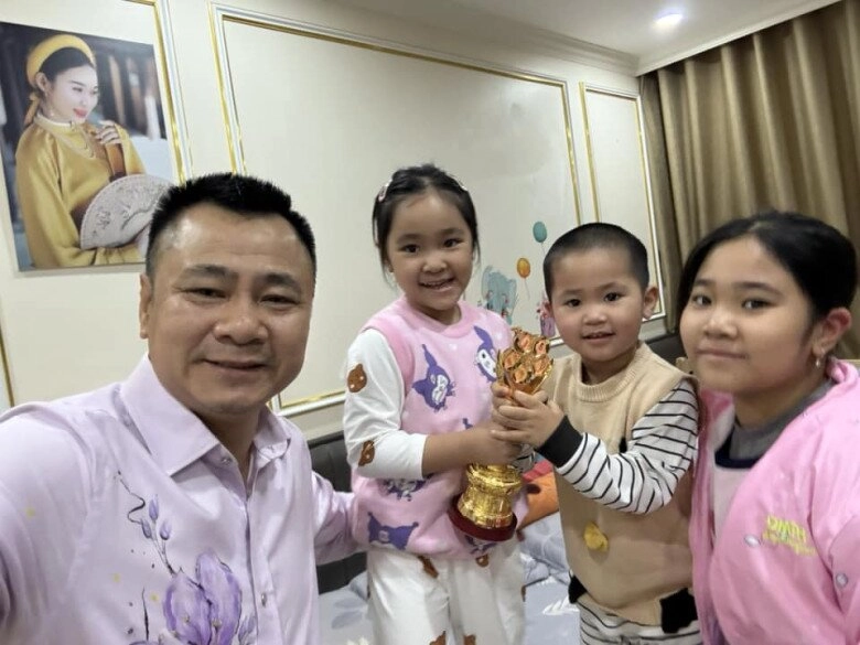 Sao việt 24h mc mai ngọc diện bikini hiếm hoi khoe thân hình ở những tháng đầu thai kỳ - 10