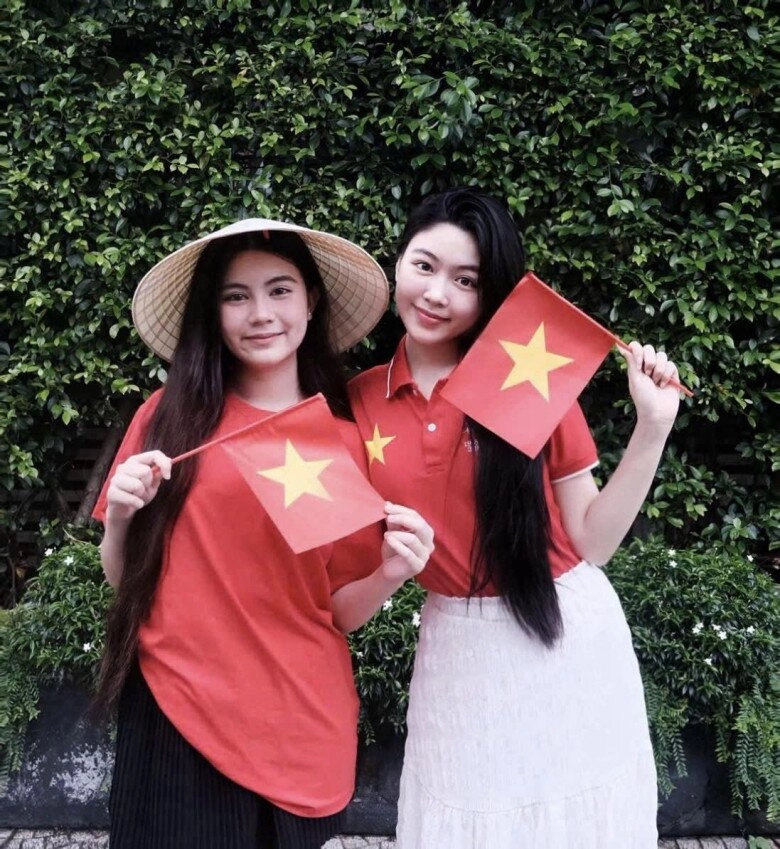 Sao việt 24h mỹ tâm và hòa minzy đọ sắc khi chung khung hình vân dung khoe bố ruột sở hữu bộ huy chương cao quý - 4