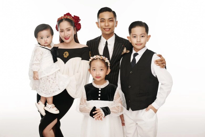 Sao việt 24h nghệ sĩ việt khép lại ngày cuối năm người hạnh phúc được đón bé rồng người nhớ lại chặng đường năm cũ - 12