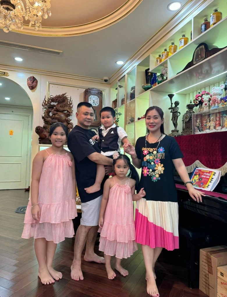 Sao việt 24h phan hiển bị con gái út khánh thi đối xử phũ phàng tung nhiều chi tiết chứng minh lisa không ưa mình - 10