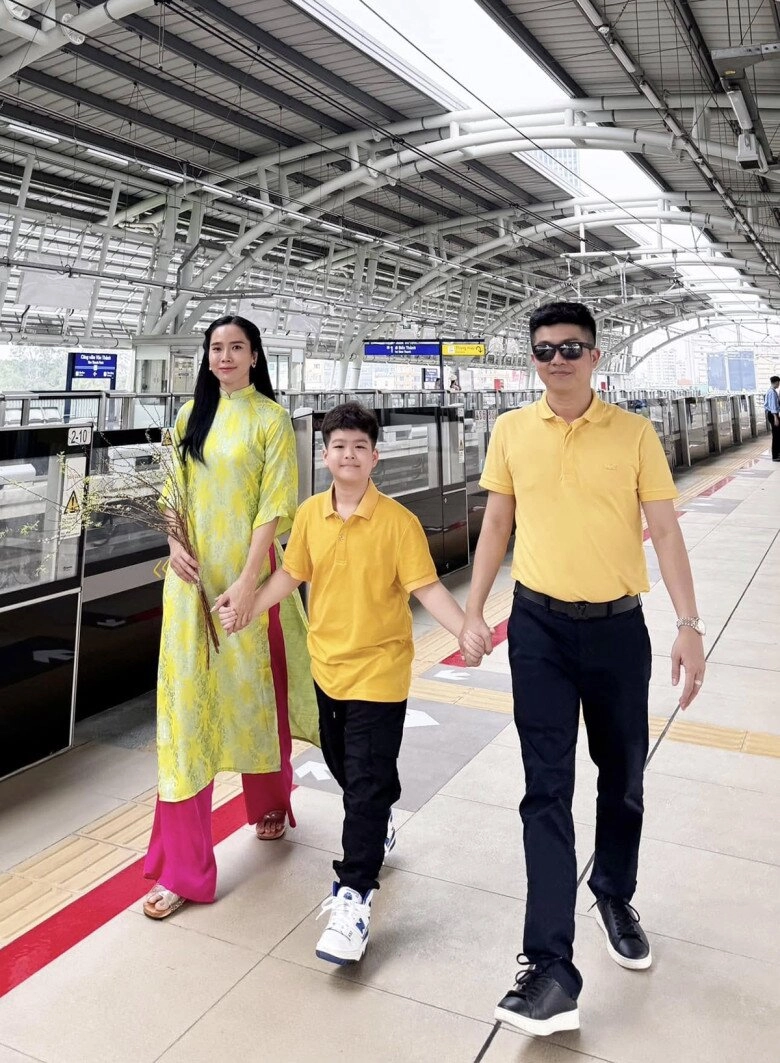 Sao việt 24h quang lê thăm nhà ca sĩ bích tuyền và chồng tỷ phú nói chiếc dĩa ăn giá 2 cây vàng khiến thúy nga choáng váng - 14