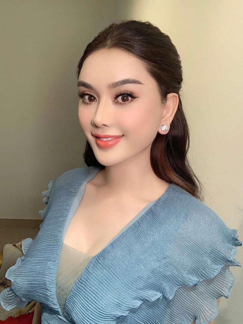 Sao việt 24h tăng thanh hà khoe khoảnh khắc ông xã doanh nhân cõng con út trên vai hiếm hoi lộ mặt cậu nhóc mason - 13
