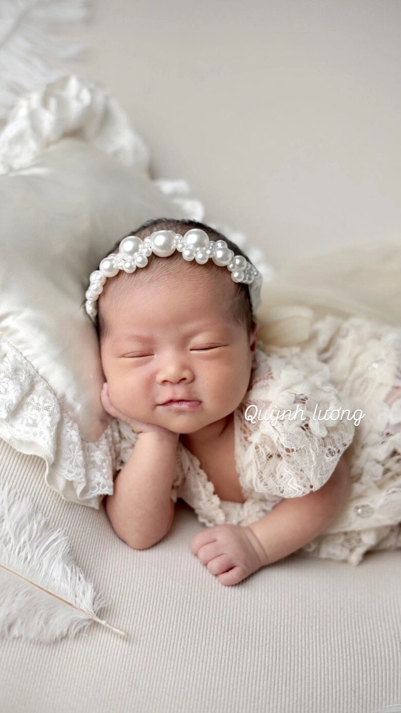 Sao việt 24h thương tín hiện không thể tự đi lại vệ sinh cá nhân cần em trai hỗ trợ di chuyển phải có người dìu - 7