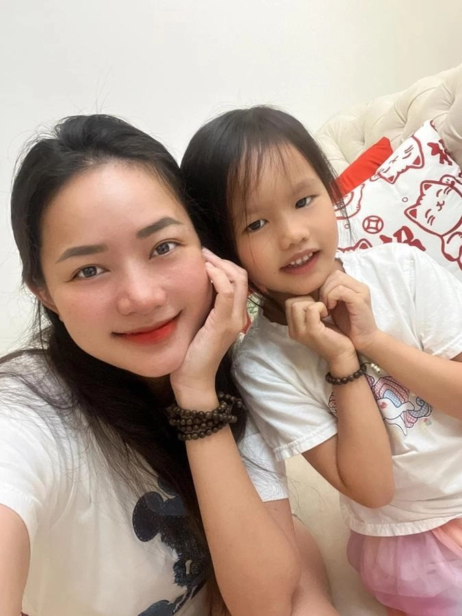 Sao việt 24h thuý diễm khoe bụng bầu to vượt mặt sau cả năm úp mở chuyện chuẩn bị có con thứ 2 - 7