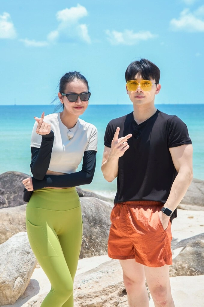 Sao việt 24h từng là cặp đôi tình tứ nhất đảo thiên đường bùi khánh linh và trai hàn minuk hiện đã hủy kết bạn nhau - 4