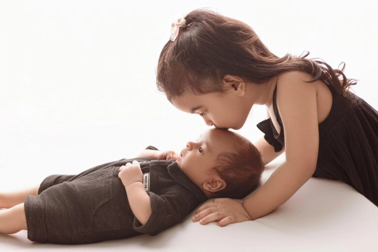 Sao việt 24h võ hạ trâm suýt có mũi tên uất hận khi vất vả 1 nách 2 con chồng ấn độ vắng nhà liên miên - 2