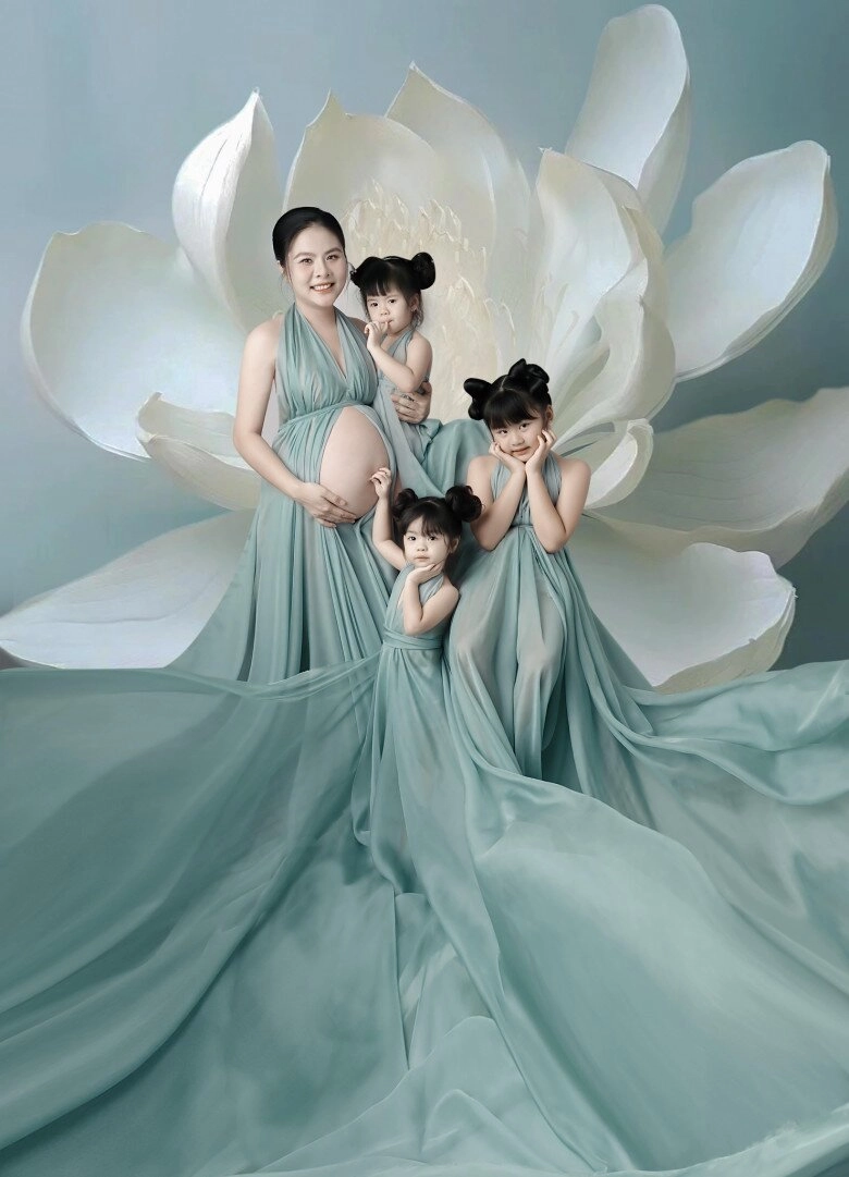 Sao việt chụp ảnh bầu cùng con vân trang vật lộn với 3 con gái quý tử nhà chi bảo diễn sâu chuẩn con nhà nòi - 3