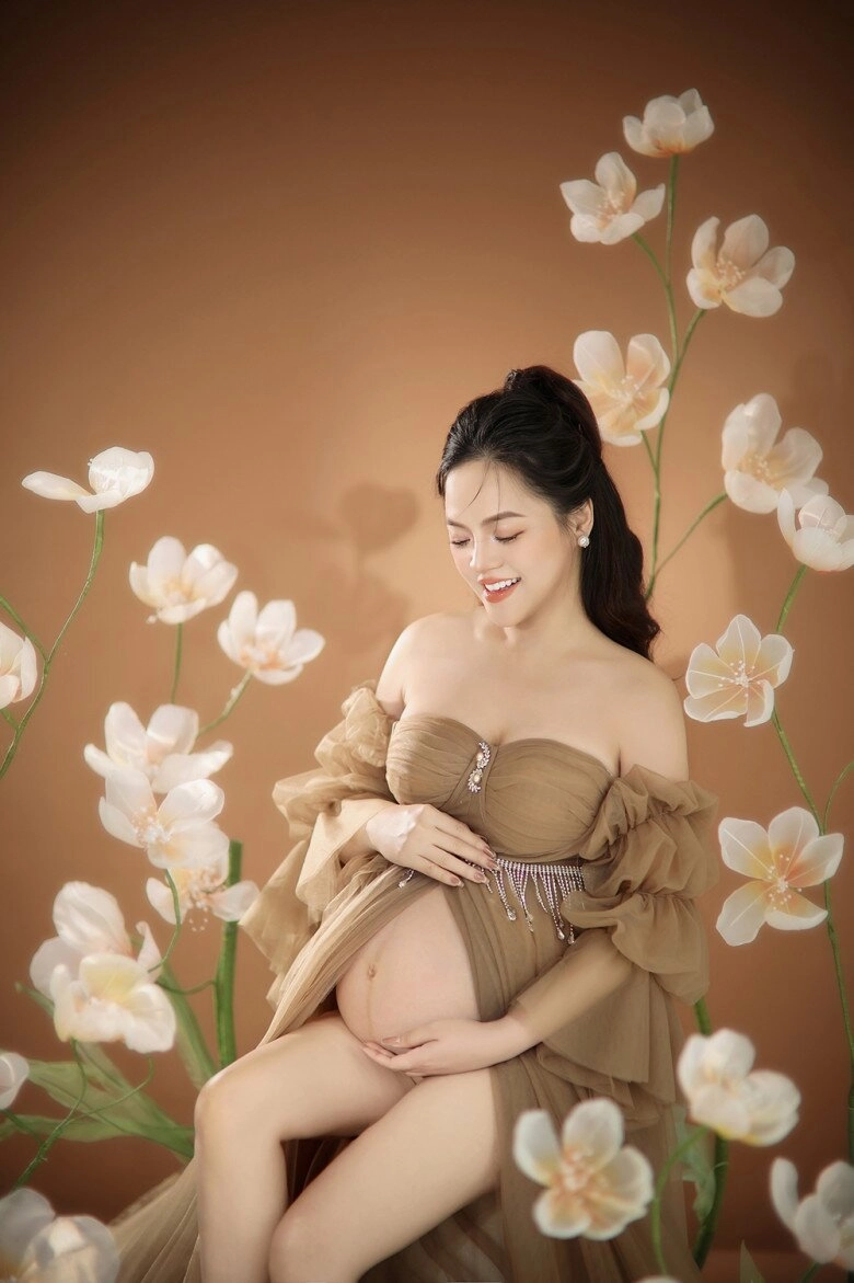Sao việt chụp ảnh bầu cùng con vân trang vật lộn với 3 con gái quý tử nhà chi bảo diễn sâu chuẩn con nhà nòi - 15