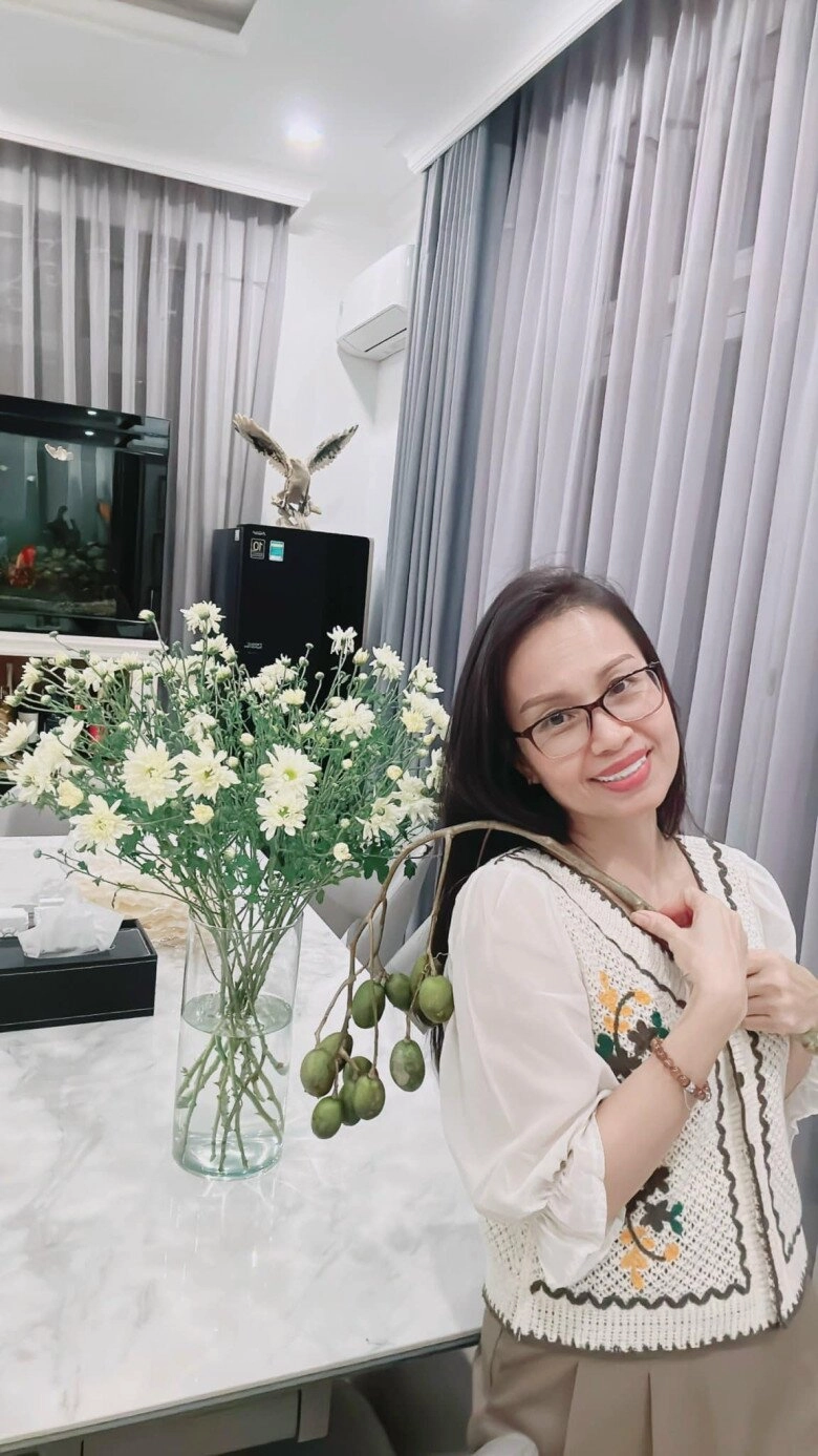 Sao việt cưới quản lý khánh vân vướng ồn ào vì nhảy sexy trong hôn lễ ưng hoàng phúc nuôi con riêng của vợ - 18