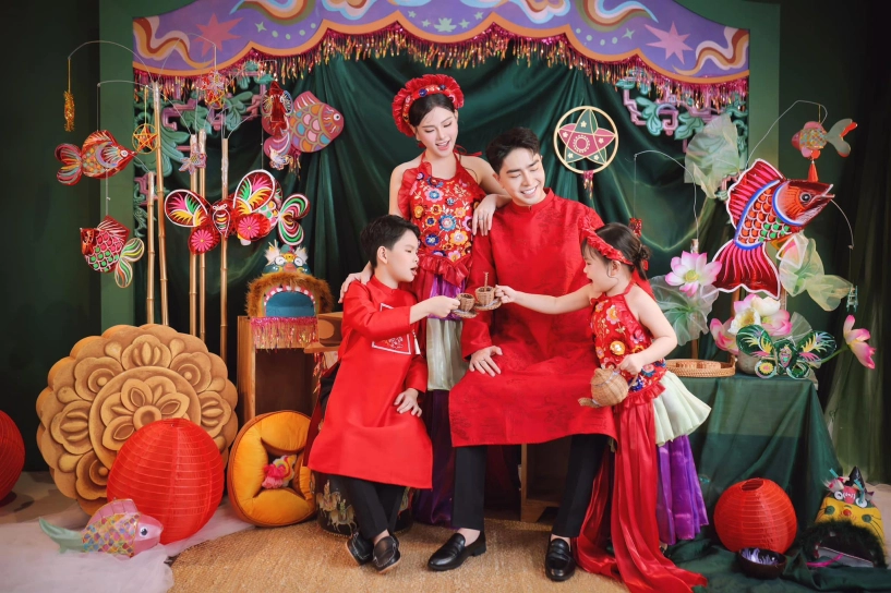 Sao việt đón trung thu vân trang sắp sinh con thứ 4 nên bù đắp cho 3 ái nữ trong biệt thự tiền tỷ - 13