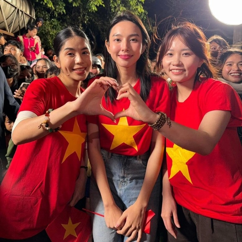 Sao việt lại nổ tung trước 2 bàn thắng trận chung kết của xuân son đội tuyển việt nam giành chiến thắng 2-1 trước thái lan - 9