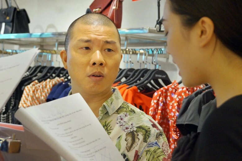 Sao xấu cưới được vợ đẹp sinh con điển trai nhưng nuông chiều quá mức khiến khán giả bất bình - 4