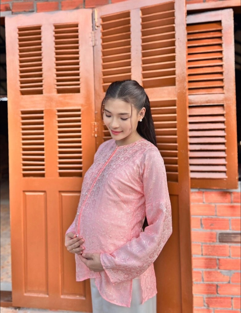 Sau 8 năm thúy diễm và lương thế thành cưới lần 2 mẹ vợ xuất hiện còn nhắc khéo con rể 1 câu giật mình - 5