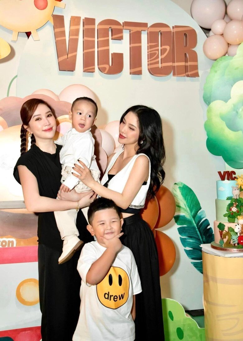 Sinh 2 con chị dâu bảo thy vẫn nuột như gái son ra đường là phải về nhà trước 11 giờ đêm vì chồng hay ghen - 10