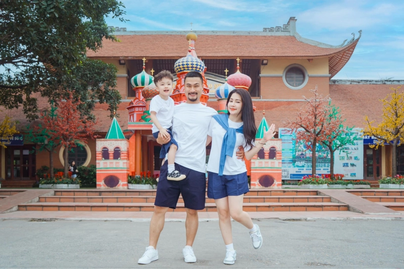 Soi sắc vóc bà xã từng là diễn viên của duy hưng - 1