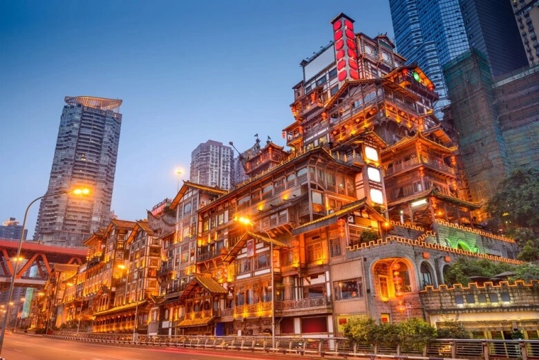 Sự khác biệt giữa điểm du lịch trùng khánh ở việt nam và ở trung quốc ở đâu đẹp và hút khách hơn - 5
