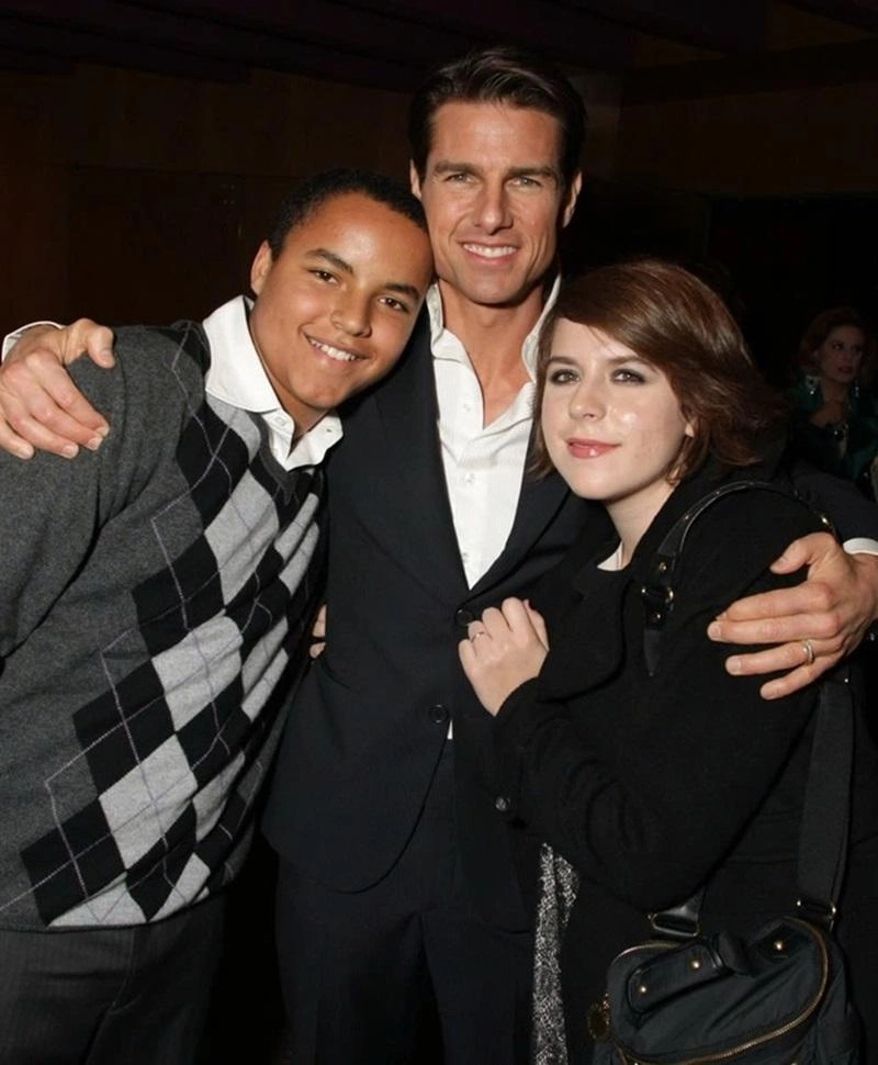 Suri hơn 10 năm không gặp cha ruột còn 2 con nuôi thân cận với tom cruise có cuộc sống ra sao - 3